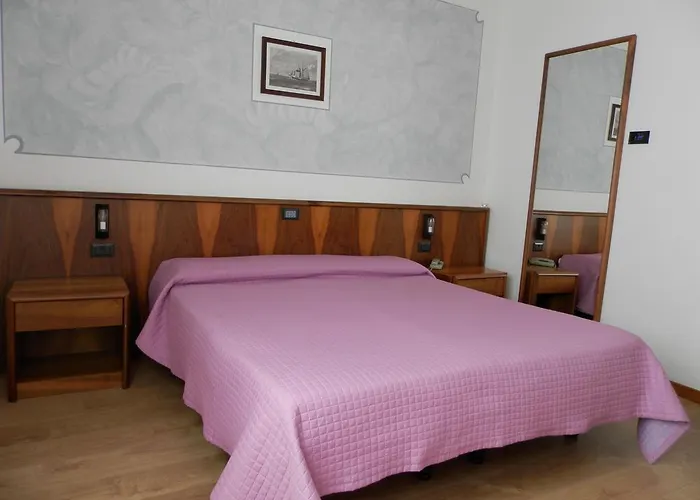 Continental Отель 3*